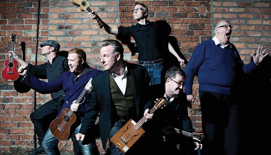 Everly Pregnant Brothers announce Christmas gig Exposed Magazine